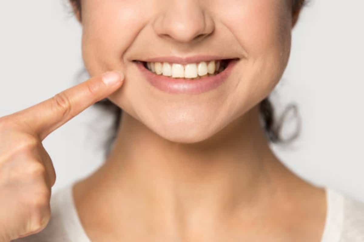 Pinhole Gum Rejuvenation