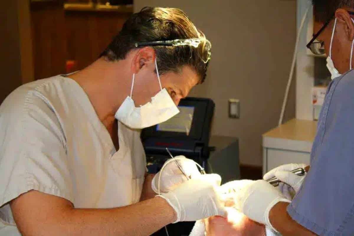 Gum graft surgery procedure in Phoenix AZ by Dr Jason Augustine DDS
